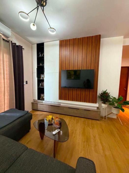 1Bedroom Condo in Poblacion Mesatierra