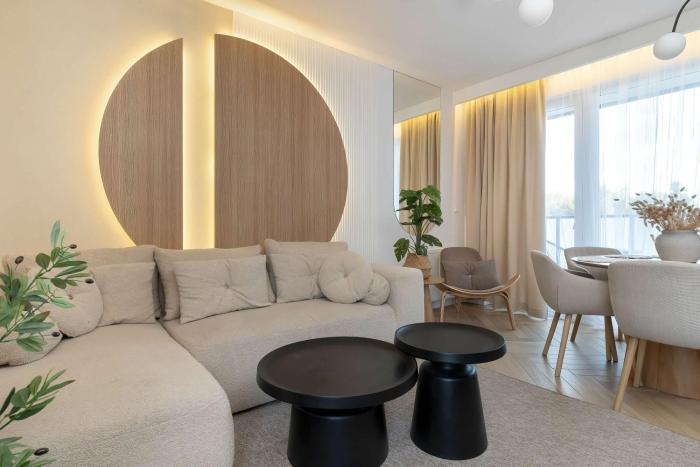 Unique Apartments Private Sauna & Jacuzzi with Parking by Heyrent
