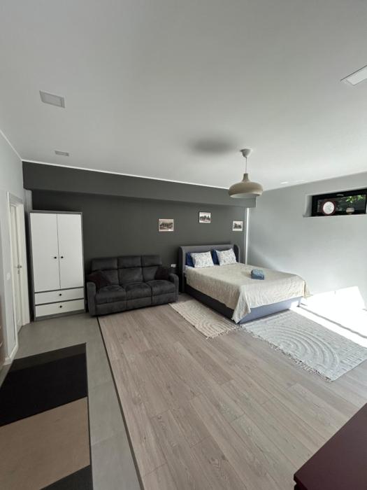 Yla Studio- Piatra Neamț