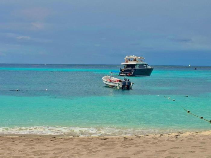 Coral Bay Living
