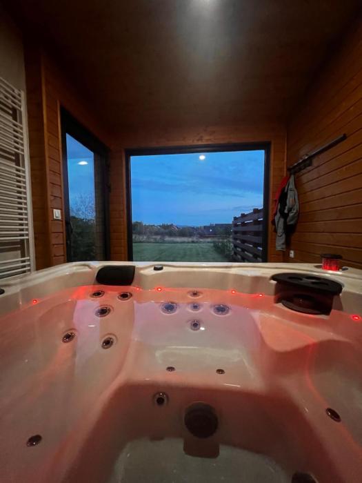 Vista Karkonosze komfortowe domy z sauną, basenem letnim i jacuzzi