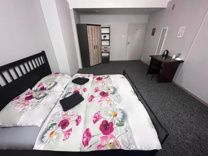 Fantastic Waw - M3 Room G