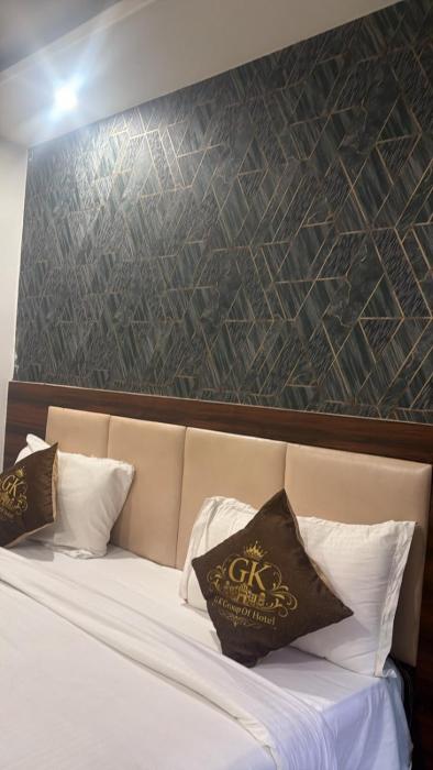 Rajpur Road Hotel