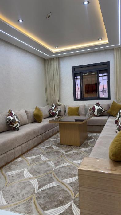 Lexus Apartment Modern and Comfortable Stay