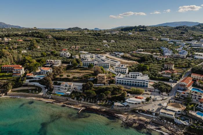 Mer Bleu Beach Hotel