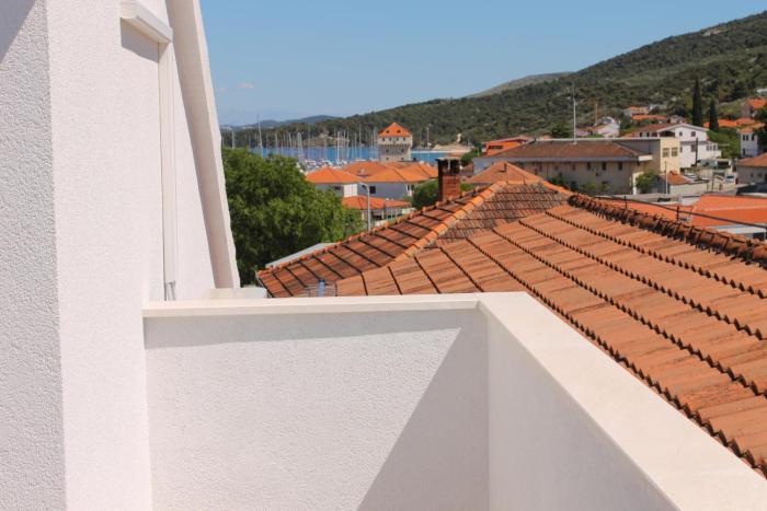 Apartments Yerkovic