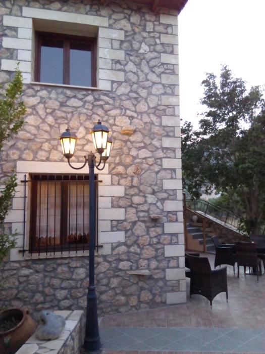 Keratokampos Villa