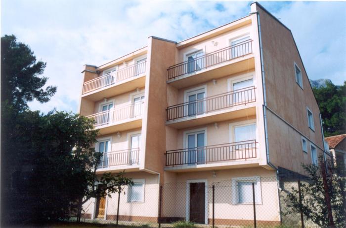 Apartments Adria