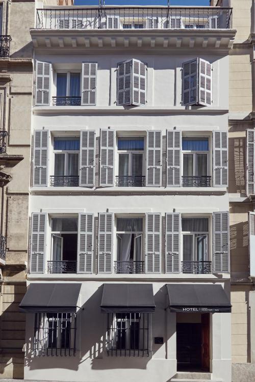 35 Rue Montgrand, 13006 Marseille, France.