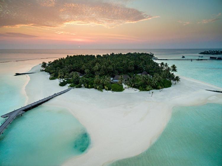 Cheval Blanc Randheli hotel in the Maldives