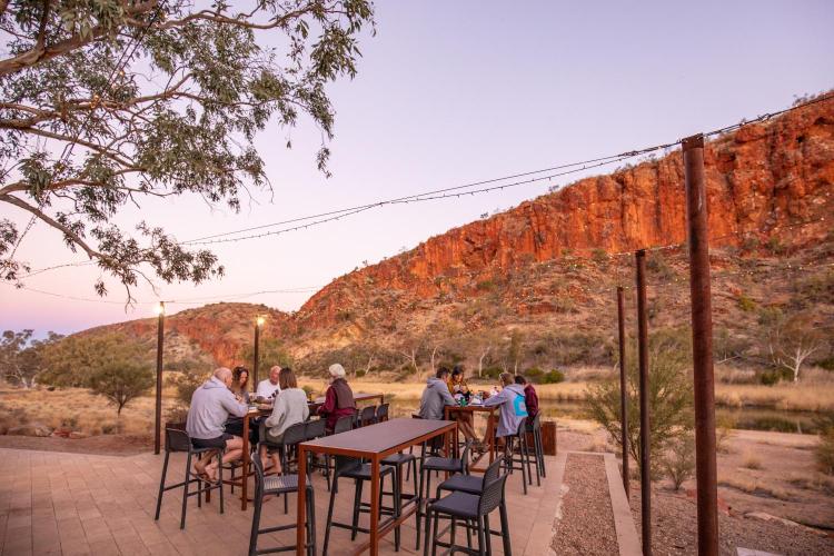 Glen Helen Homestead Lodge Hotel Review, Alice Springs, Australia Travel
