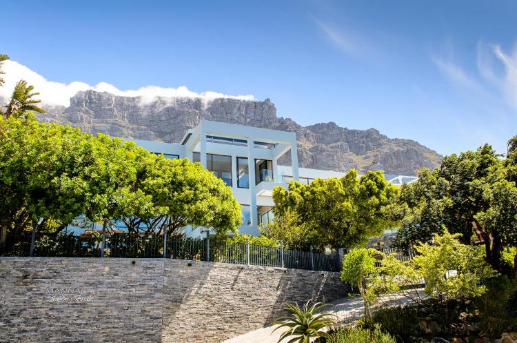 8 Bridle Road, Cape Town, 8001, South Africa.