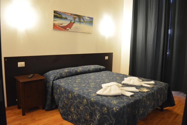 Economy Single Room with Shared Bathroom