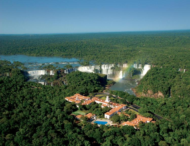 Rodovia Br 469 Parque Nacional Iguassu Foz do Iguaçu PR, 85855-750, Brazil.