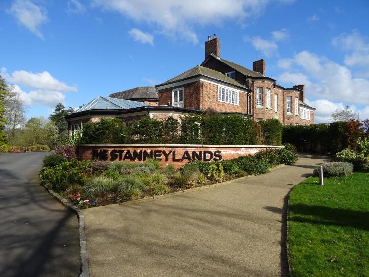 The Stanneylands Hotel Review, Wilmslow, Cheshire Travel