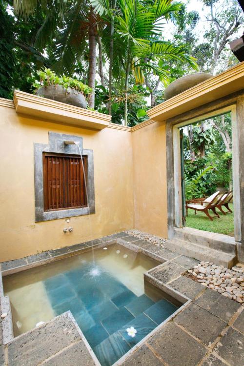the river house bali