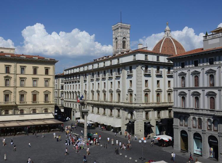 Piazza Della Repubblica 7, Florence, 50123
