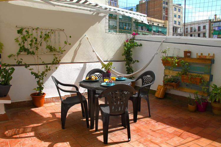Apartamento con terraza 