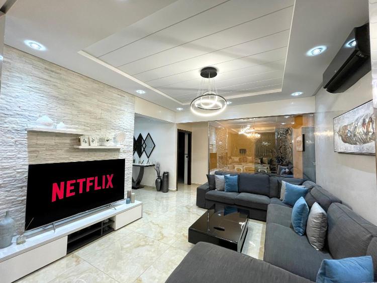 Apartamento de 2 dormitorios con terraza