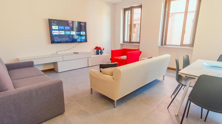 Appartamento con 3 Camere da Letto