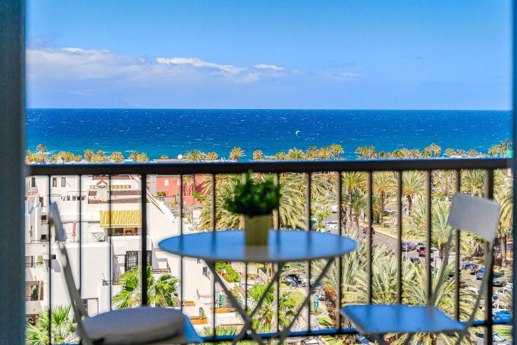 Apartment with Sea View