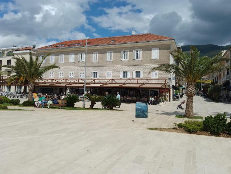 Apartament z 2 sypialniami i widokiem na morze
