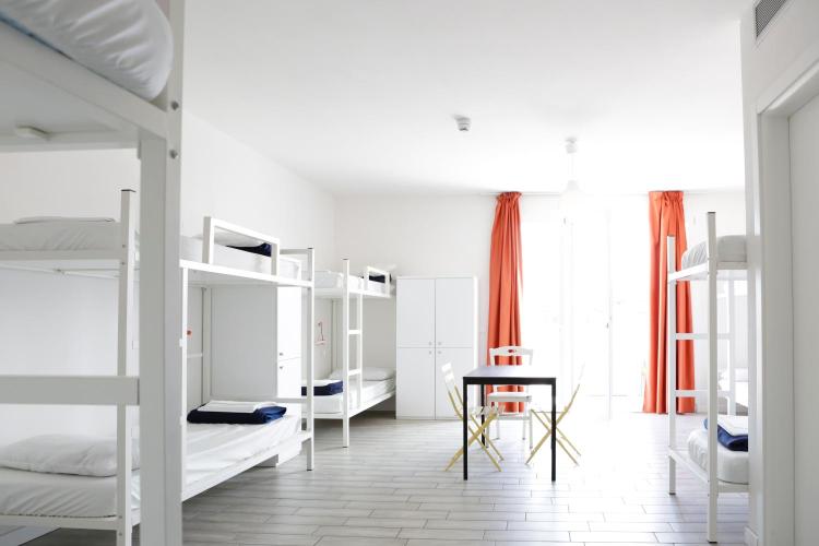 meet-garda-lake-hostel-hotel-review-lake-garda-italy-telegraph-travel