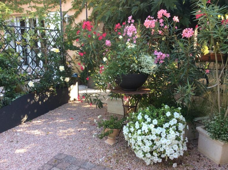 La Villa Rosalie - Ferienwohnung Ventabren