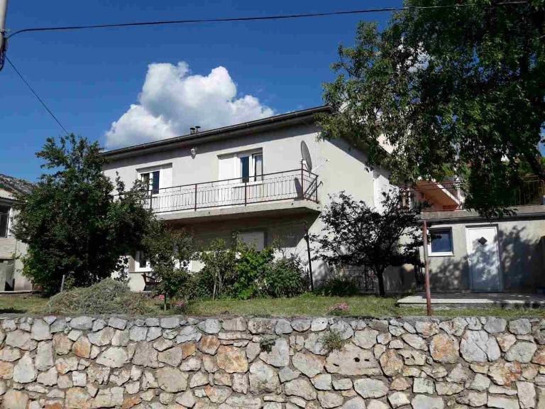 Apartment Damir - B&B Senj