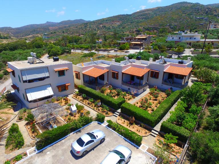 Villa Katerina Holiday Apartments - B&B Sitia