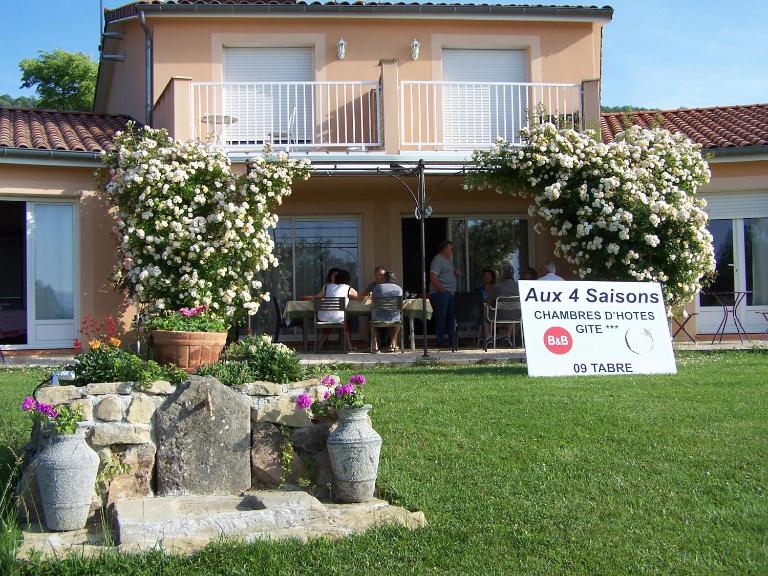 Aux 4 Saisons - Chambres d'hôtes Tabre