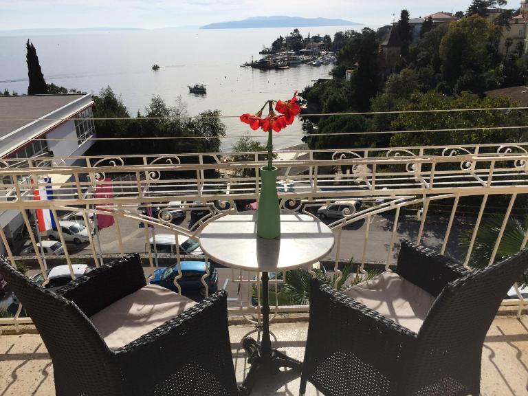 Studio Apartment Antonija - B&B Opatija