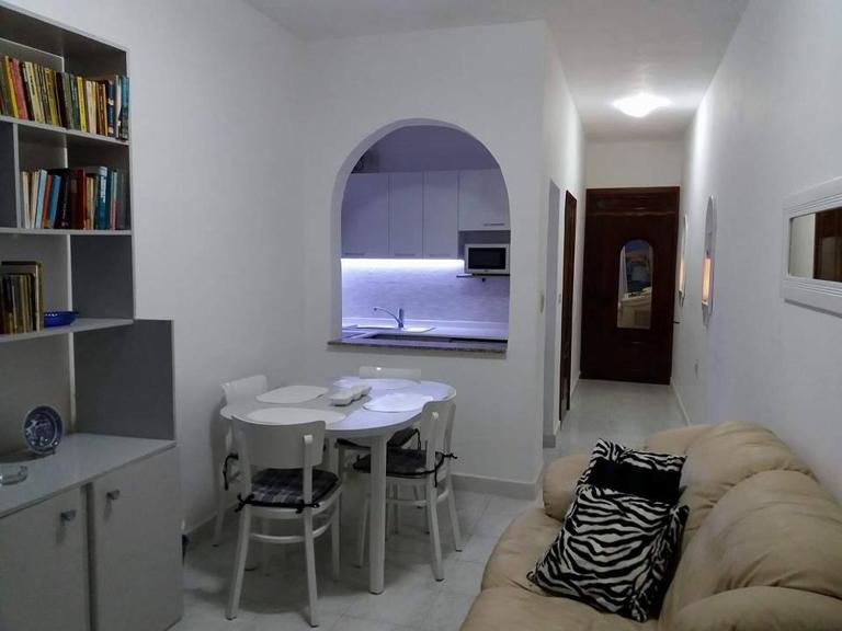 Beachfront Deluxe Apartment - B&B Marsalforn