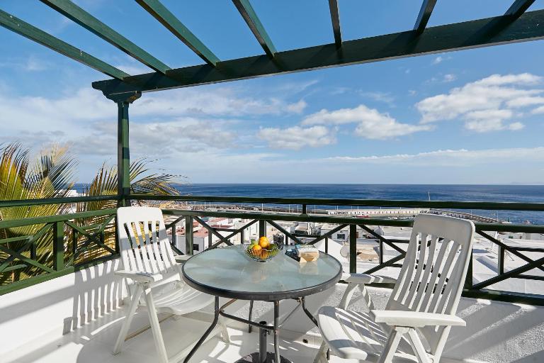 Knights Apartment - Bed and Breakfast Puerto del Carmen