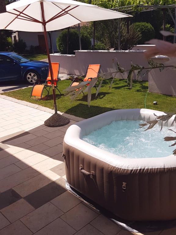 Apartment Borna - Ferienwohnung Pazin
