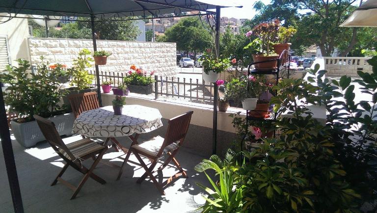 Apartments Dalia House - B&B Lesina