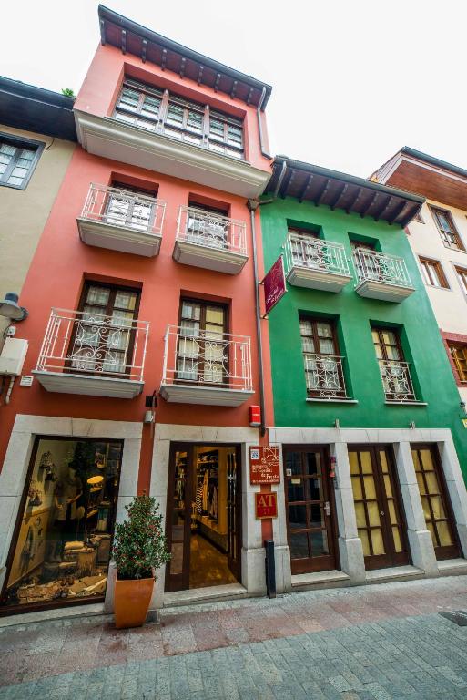 Apartamentos El Cordial De Fausto - B&B Llanes
