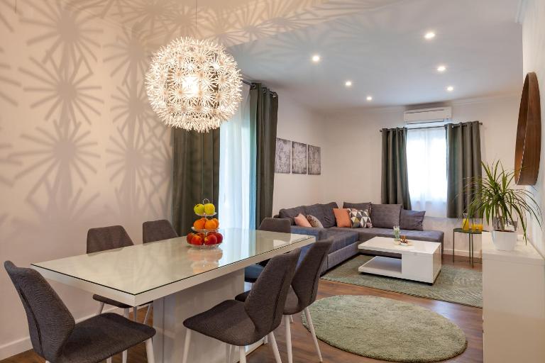 Happy Garden Home - Ferienwohnung Split
