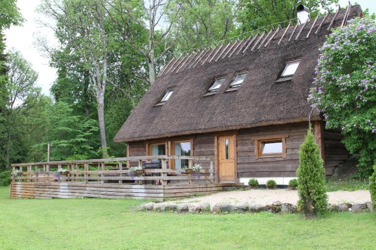 Tammeveski Holiday House - B&B Kobruvere