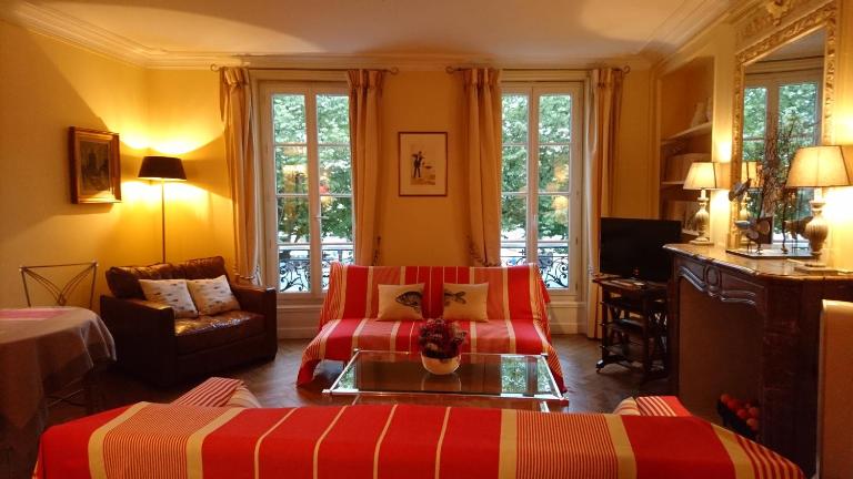 Sur Le Vieux Port Appartement Vue Sur Mer - B&B La Rochelle