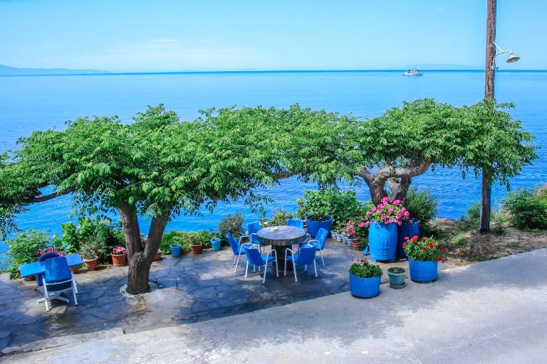Apanemo Seaside - B&B Batsi