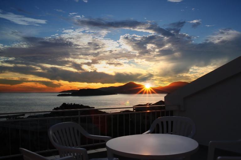 Apartments Antonela - B&B Sveti Stefan