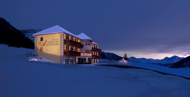 Residence Garni Alpenstern - Bed and Breakfast Resia