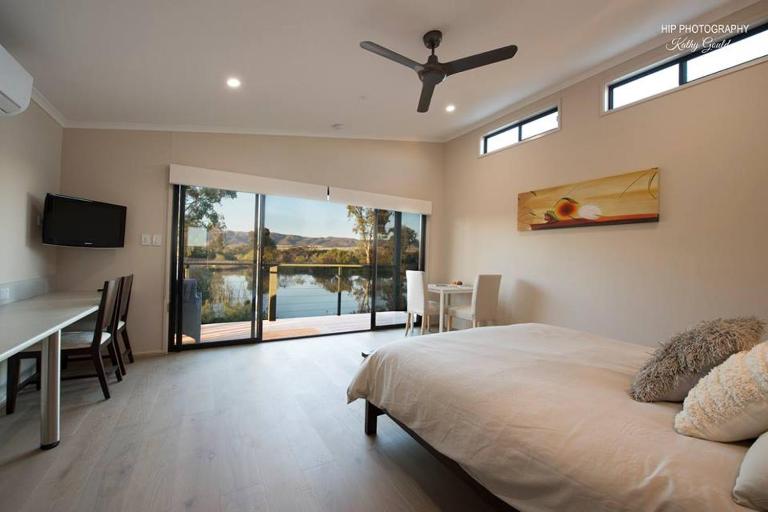 Still Earth - Bed and Breakfast Port Pirie