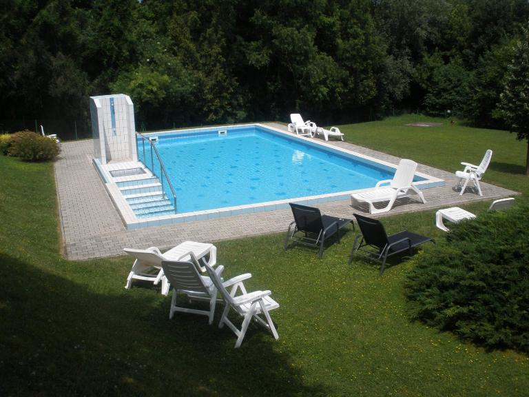Római Therme Apartman - B&B Hévíz