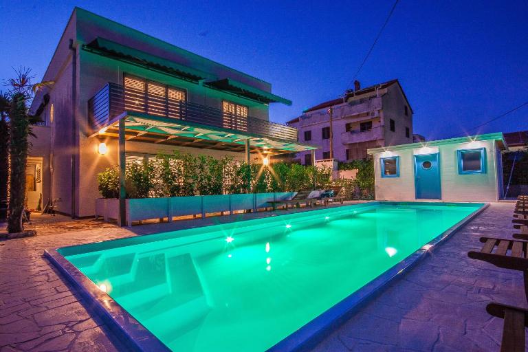 Apartments Gardelin Superior - Bed and Breakfast Zadar