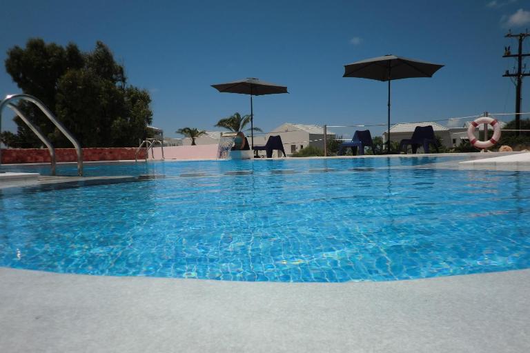 Poseidon Suites Hotel - B&B Stavros