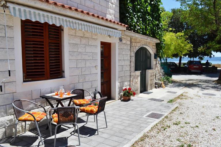 Apartment Klobuka - B&B Kutleše