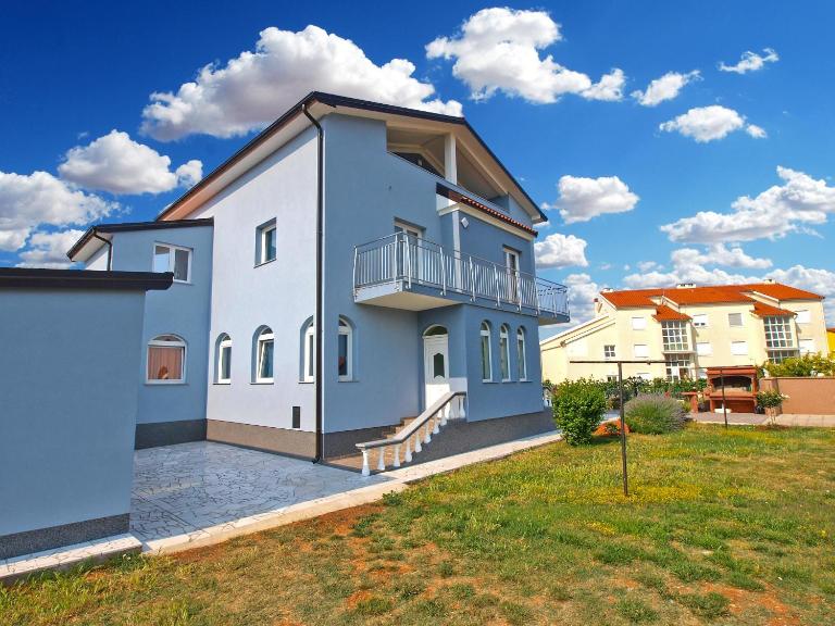 Apartments Dragica 1251 - B&B Fažana