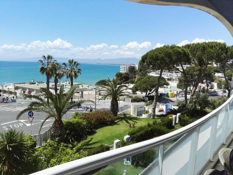 Apartamento en Playa Capellans - Bed and Breakfast Salou